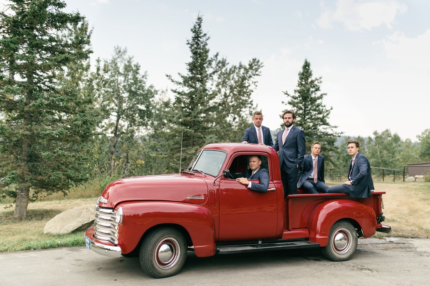 Outdoor Priddis Alberta Wedding Backyard Wedding Tent Laura Barclay Photography