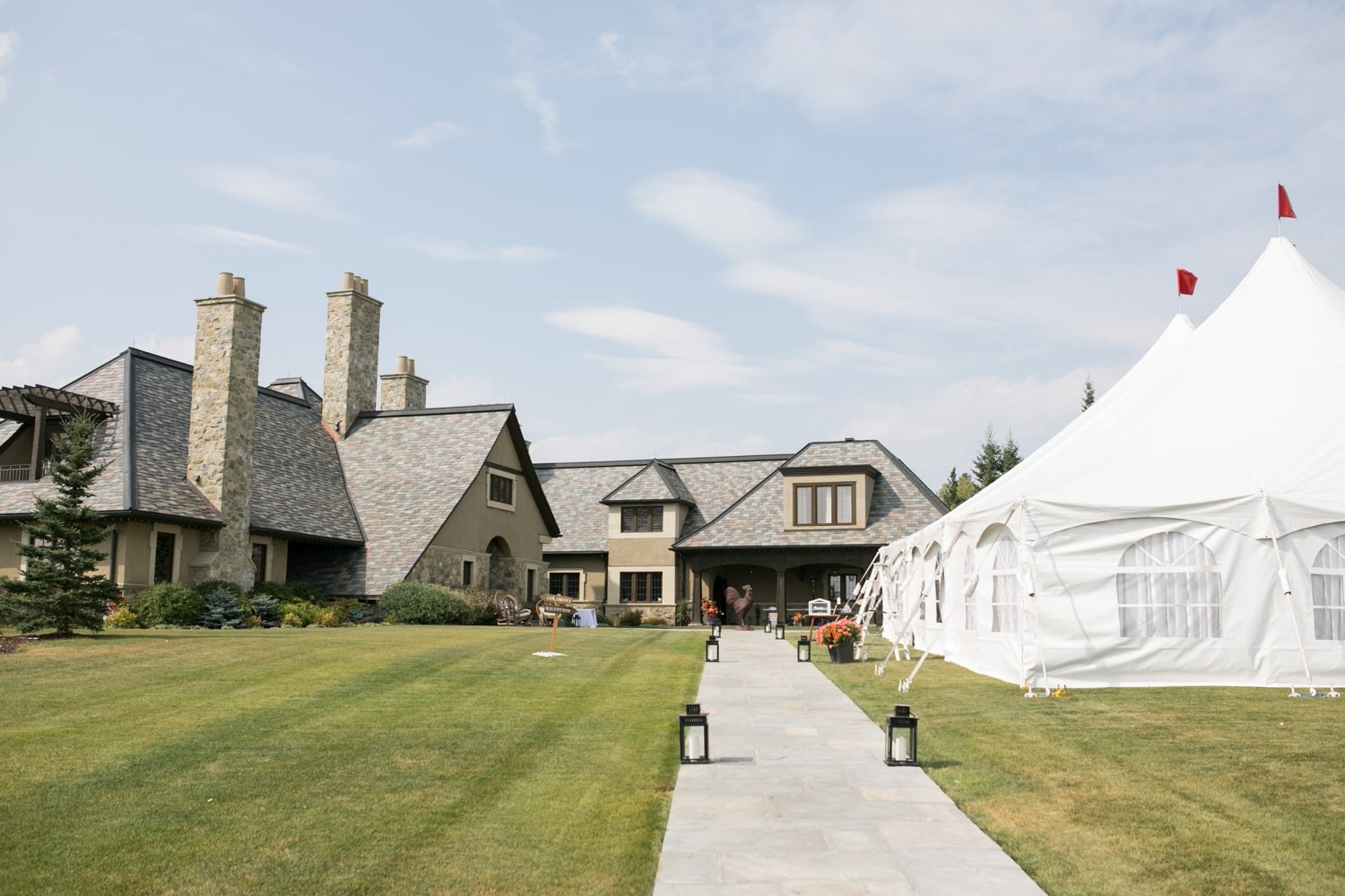 Outdoor Priddis Alberta Wedding Backyard Wedding Tent Laura Barclay Photography